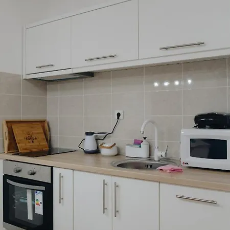 Mb Hedonic Apartment *