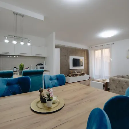 Apartment Mb Hedonic