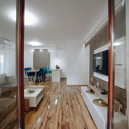 Apartment Mb Hedonic *