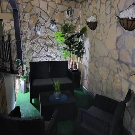 Apartment Mb Hedonic